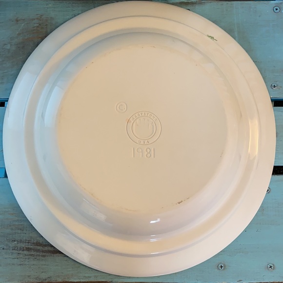 Hartstone Pottery Extra Large Serving Bowl Tulip Collection in New Condition - Picture 4 of 8